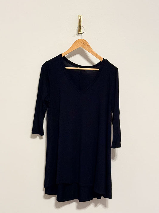 NAVY V-NECK DRESS